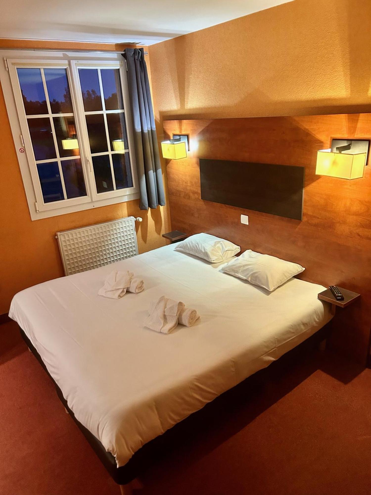 Hotel Particulier Le Mas Des Marais Machecoul Exterior photo